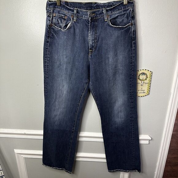 Lucky Brand Boot Button Fly Jeans 33 X 31 Mid Wash Blue Denim USA - Picture 1 of 9